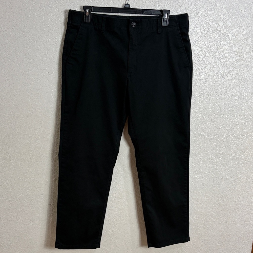 Lee Extreme Comfort Straight Fit,Size,38x32 in Black and Gray (2 Pack) - Picture 8 of 17